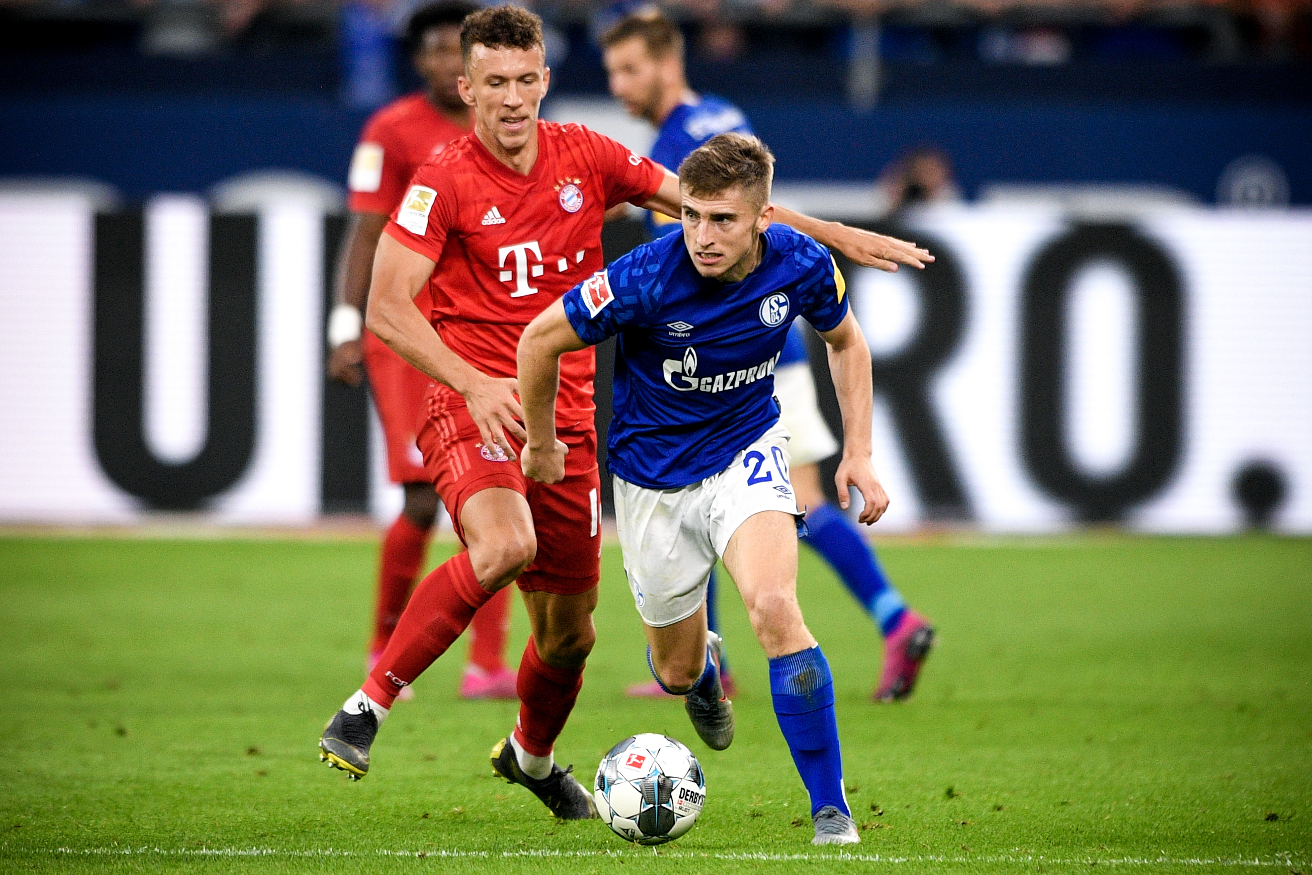 武汉女足vs东孟加拉女足首发：王霜领衔，奥乌苏先发（武汉女足战东孟加拉女足首发出炉：王霜压阵，奥乌苏首发）