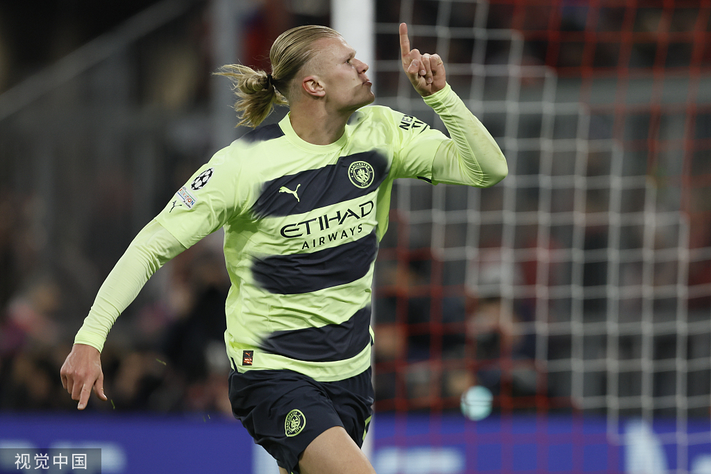 名宿：尼科-帕斯像托蒂，他是意甲最好的球员理应回皇马效力（名宿盛赞尼科-帕斯堪比托蒂：意甲最佳，理应回归皇马）