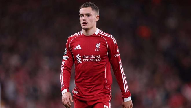 14轮不胜！佛罗伦萨客场1-3遭萨索洛逆转，沃尔帕托传射（佛罗伦萨苦吞14轮不胜，客场1-3被萨索洛翻盘，沃尔帕托一传一射立功）