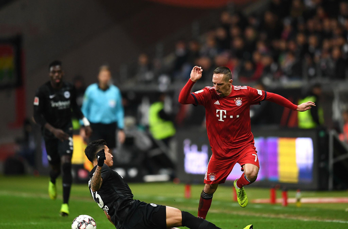 首发出战阿尔巴尼亚，22岁夸安萨英格兰成年队首秀（22岁夸安萨迎英格兰成年队处子秀，首发对阵阿尔巴尼亚）