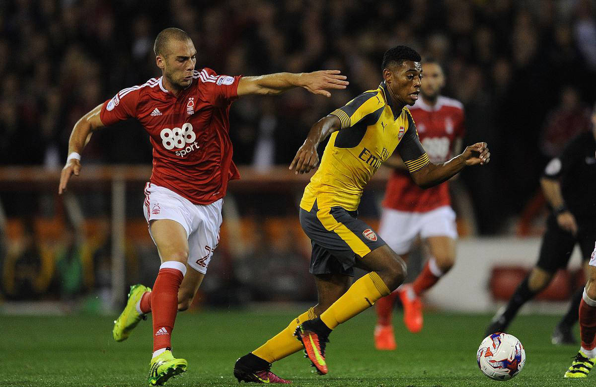 中国足球少年13岁起落后日本，昔日辽足辉煌难再现（中国青少年足球13岁阶段已逊于日本，辽足昔日荣光难重现）